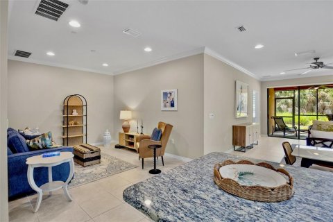 Condo in Sarasota, Florida, 2 bedrooms  № 2196124 - photo 9