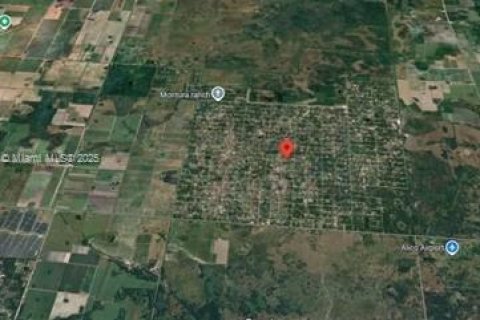 Terrain à vendre à Clewiston, Floride № 2021497 - photo 6