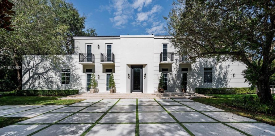 Villa ou maison à Pinecrest, Floride 6 chambres, 527.59 m2 № 2153298