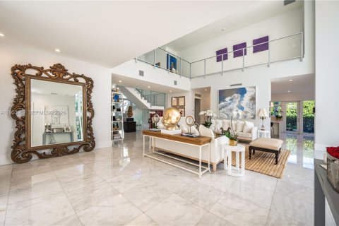 Villa ou maison à louer à Pinecrest, Floride: 6 chambres, 527.59 m2 № 2153298 - photo 9