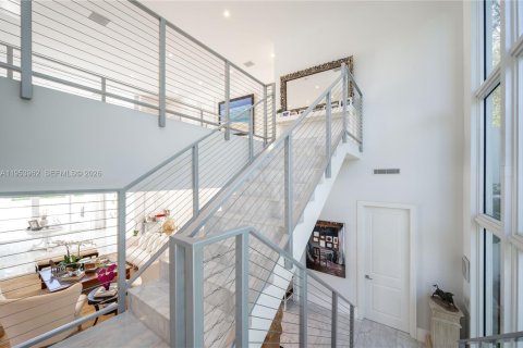 Villa ou maison à louer à Pinecrest, Floride: 6 chambres, 527.59 m2 № 2153298 - photo 29