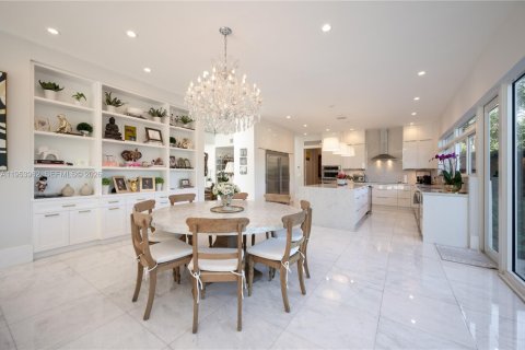 Villa ou maison à louer à Pinecrest, Floride: 6 chambres, 527.59 m2 № 2153298 - photo 20