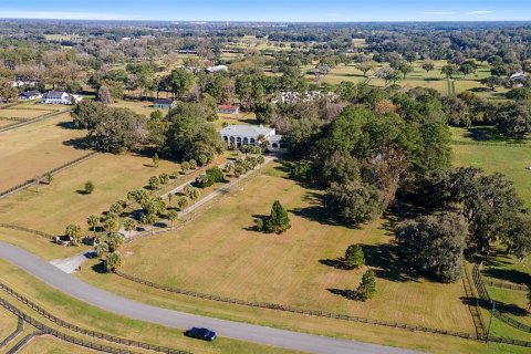 Casa en venta en Ocala, Florida, 5 dormitorios, 772.39 m2 № 1754730 - foto 2