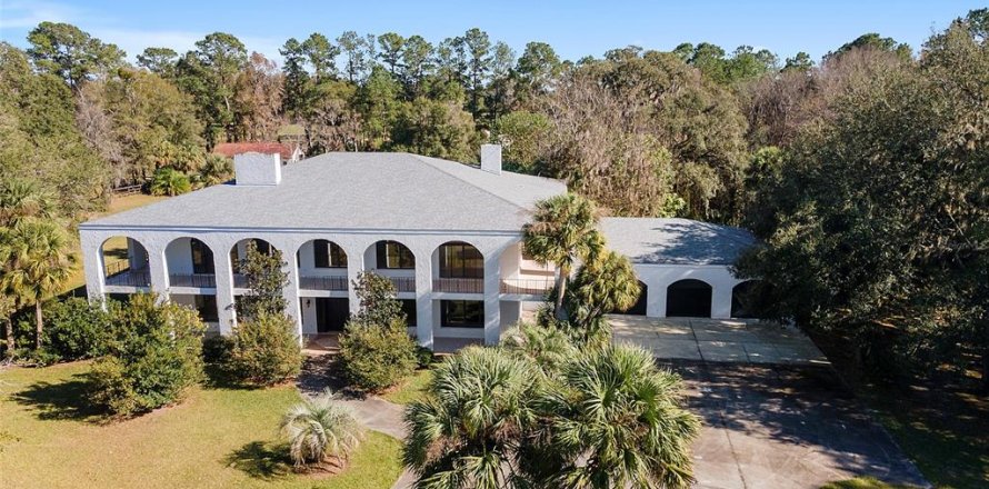 Casa en Ocala, Florida 5 dormitorios, 772.39 m2 № 1754730