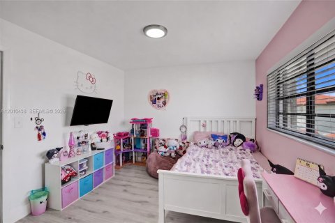 Townhouse in Miami, Florida 2 bedrooms, 123.93 sq.m. № 2073433 - photo 28