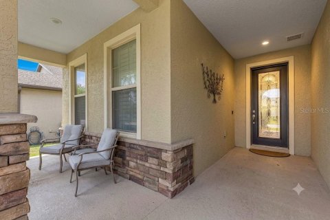 House in Ocala, Florida 4 bedrooms, 203.08 sq.m. № 2290731 - photo 3