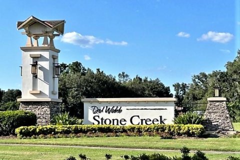 House in Ocala, Florida 4 bedrooms, 203.08 sq.m. № 2290731 - photo 24