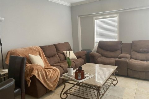 Appartement à louer à Kissimmee, Floride: 1 chambre, 82.68 m2 № 2436735 - photo 3