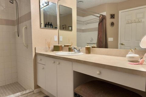House in Hudson, Florida 2 bedrooms, 169.27 sq.m. № 1833652 - photo 29