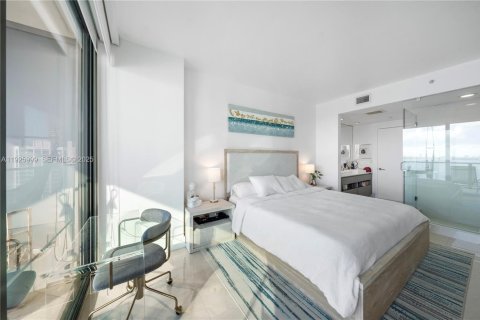 Купить кондоминиум в Майами, Флорида 2 спальни, 99.68м2, № 1984639 - фото 16