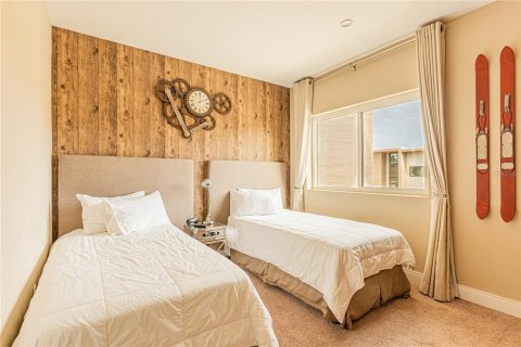 Adosado en venta en Kissimmee, Florida, 4 dormitorios, 218.88 m2 № 1521588 - foto 20
