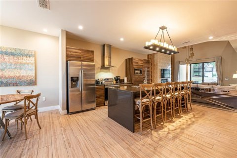 Adosado en venta en Kissimmee, Florida, 4 dormitorios, 218.88 m2 № 1521588 - foto 5
