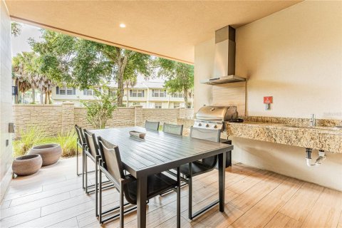 Adosado en venta en Kissimmee, Florida, 4 dormitorios, 218.88 m2 № 1521588 - foto 14