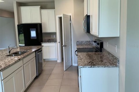 Casa en alquiler en Ocala, Florida, 4 dormitorios, 264.12 m2 № 2157974 - foto 25