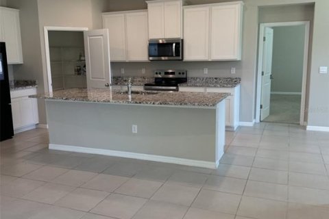 Casa en alquiler en Ocala, Florida, 4 dormitorios, 264.12 m2 № 2157974 - foto 27