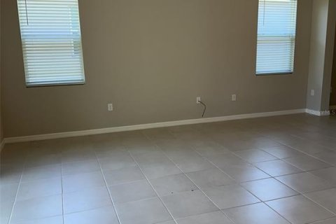 Casa en alquiler en Ocala, Florida, 4 dormitorios, 264.12 m2 № 2157974 - foto 11