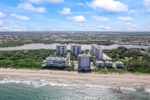 Condo in Boca Raton, Florida, 2 bedrooms  № 1807656 - photo 2