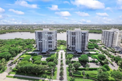 Condo in Boca Raton, Florida, 2 bedrooms  № 1807656 - photo 26