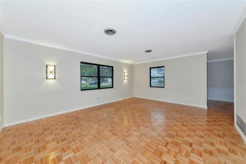 House in Bradenton, Florida 3 bedrooms, 192.21 sq.m. № 1733968 - photo 13