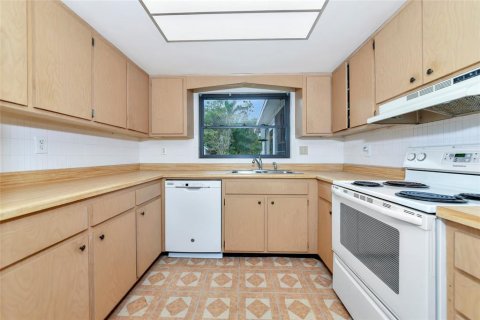 House in Bradenton, Florida 3 bedrooms, 192.21 sq.m. № 1733968 - photo 17