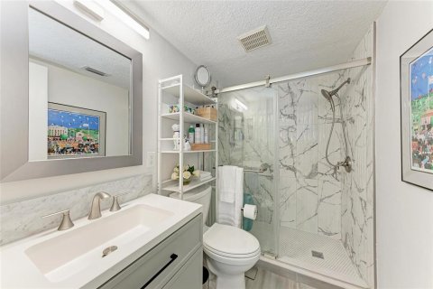 Copropriété à vendre à Bradenton, Floride: 2 chambres, 98.1 m2 № 1735001 - photo 20