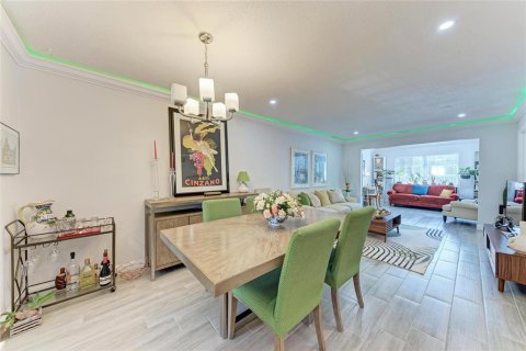 Copropriété à vendre à Bradenton, Floride: 2 chambres, 98.1 m2 № 1735001 - photo 13