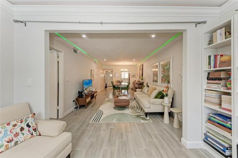 Copropriété à vendre à Bradenton, Floride: 2 chambres, 98.1 m2 № 1735001 - photo 27