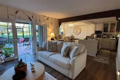 Condo in Doral, Florida, 3 bedrooms  № 1942603 - photo 30