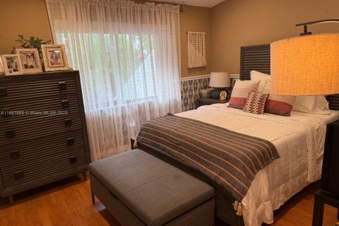 Condo in Doral, Florida, 3 bedrooms  № 1942603 - photo 24