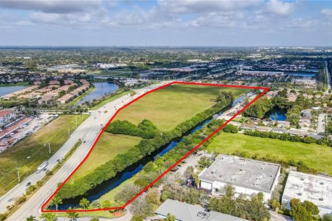 Propiedad comercial en venta en Davie, Florida № 1861449 - foto 3
