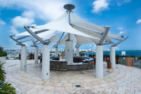 Condominio en venta en Miami, Florida, 1 dormitorio, 74.51 m2 № 1999767 - foto 15