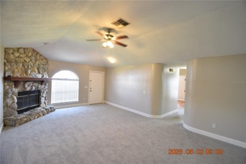 Villa ou maison à louer à Land O' Lakes, Floride: 2 chambres, 110.74 m2 № 2116988 - photo 10