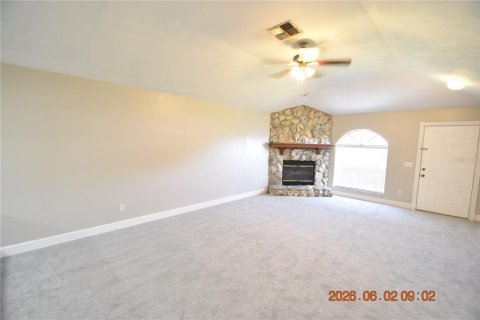 Villa ou maison à louer à Land O' Lakes, Floride: 2 chambres, 110.74 m2 № 2116988 - photo 9