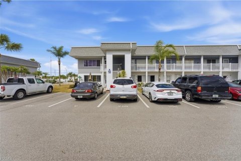 Condo à Punta Gorda, Floride, 2 chambres  № 2099026