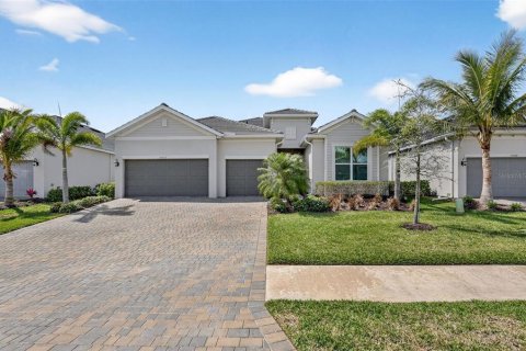House in Punta Gorda, Florida 3 bedrooms, 228.63 sq.m. № 2117551