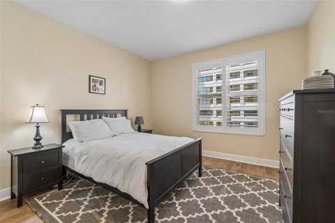 Condo in Clearwater, Florida, 2 bedrooms  № 2118092 - photo 23