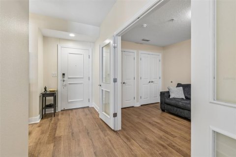Condo in Clearwater, Florida, 2 bedrooms  № 2118092 - photo 18