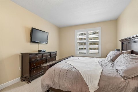 Condo in Clearwater, Florida, 2 bedrooms  № 2118092 - photo 28