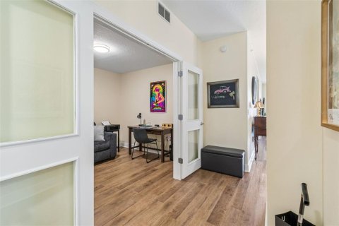 Condo in Clearwater, Florida, 2 bedrooms  № 2118092 - photo 9
