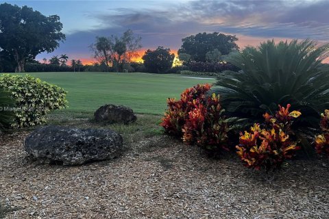 Copropriété à vendre à Pembroke Pines, Floride: 2 chambres, 108.7 m2 № 2019836 - photo 25