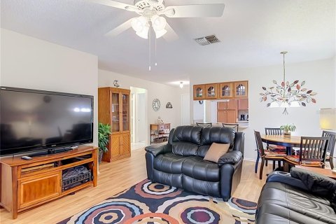 Condo in Clearwater, Florida, 2 bedrooms  № 2384475 - photo 23