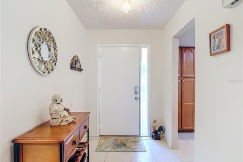 Condo in Clearwater, Florida, 2 bedrooms  № 2384475 - photo 10