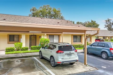Condo in Clearwater, Florida, 2 bedrooms  № 2384475 - photo 3