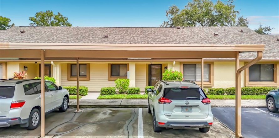 Condo in Clearwater, Florida, 2 bedrooms  № 2384475
