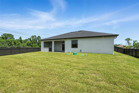Casa en venta en Cape Coral, Florida, 3 dormitorios, 166.57 m2 № 1823575 - foto 29