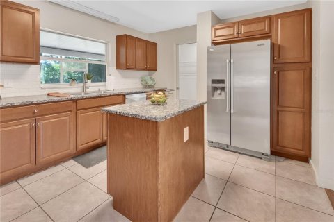 Villa ou maison à vendre à DeLand, Floride: 3 chambres, 150.13 m2 № 2309900 - photo 3