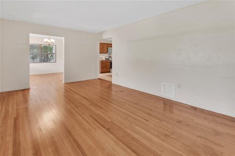 Villa ou maison à vendre à DeLand, Floride: 3 chambres, 150.13 m2 № 2309900 - photo 23