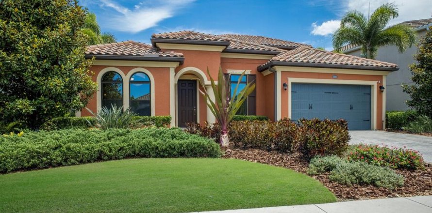 House in Lakewood Ranch, Florida 3 bedrooms, 340.49 sq.m. № 1205089