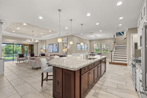House in Lakewood Ranch, Florida 3 bedrooms, 340.49 sq.m. № 1205089 - photo 14