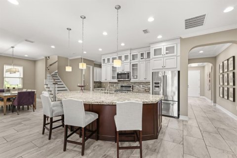 House in Lakewood Ranch, Florida 3 bedrooms, 340.49 sq.m. № 1205089 - photo 15